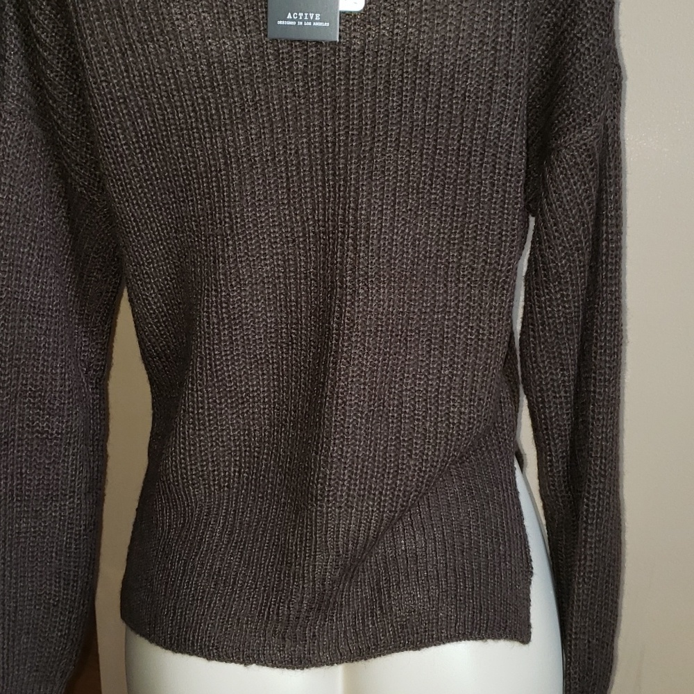 Sweater - Picture 3 of 4